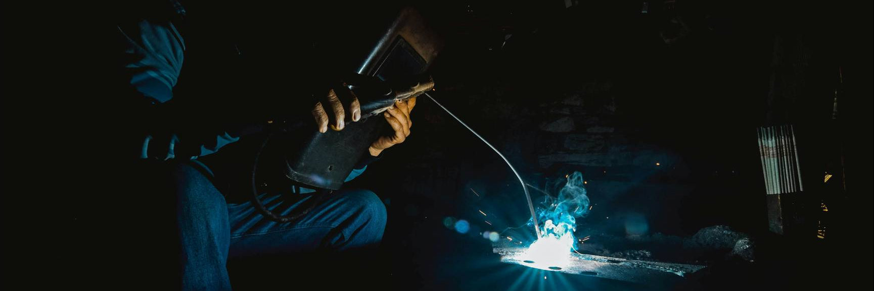 Azzuno mmg/Stick welder banner